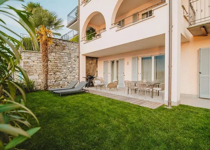 Apartament Exclusive Garden With View & Pool Musso